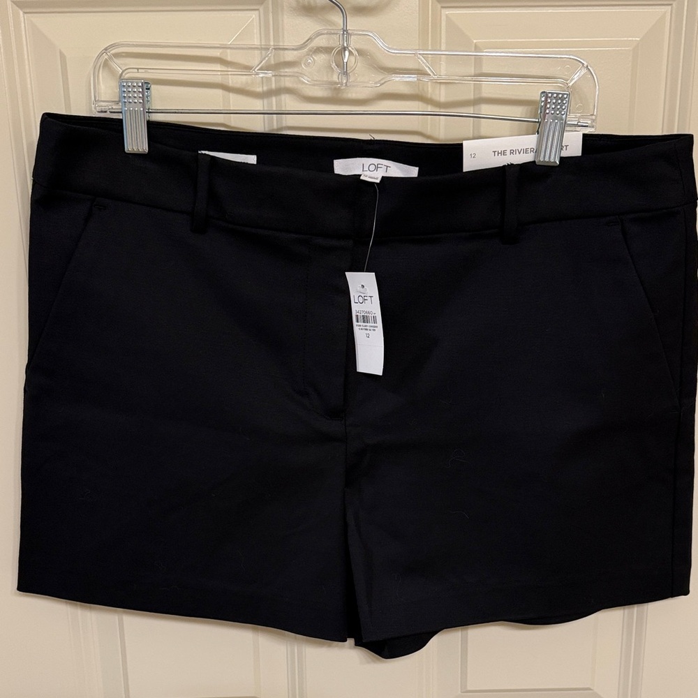LOFT NWT - Women's Classic Black Riviera Shorts